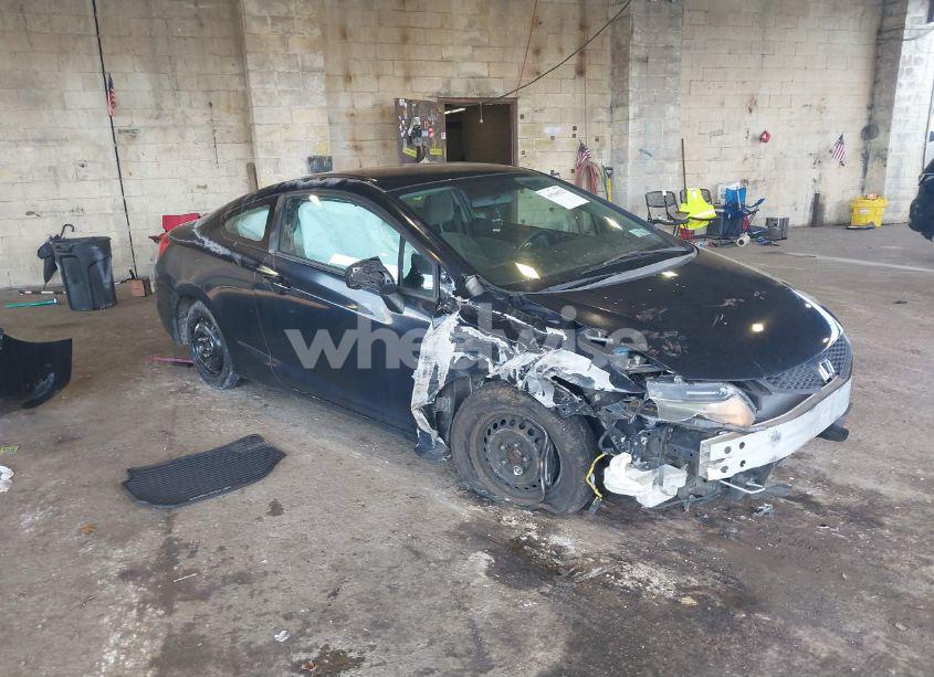 2012 Honda Civic LX (VIN 2HGFG3B5XCH511524) main photo