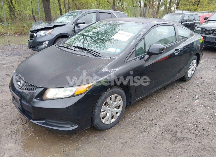 Photo 2 of 2012 Honda Civic LX (VIN 2HGFG3B5XCH551800)