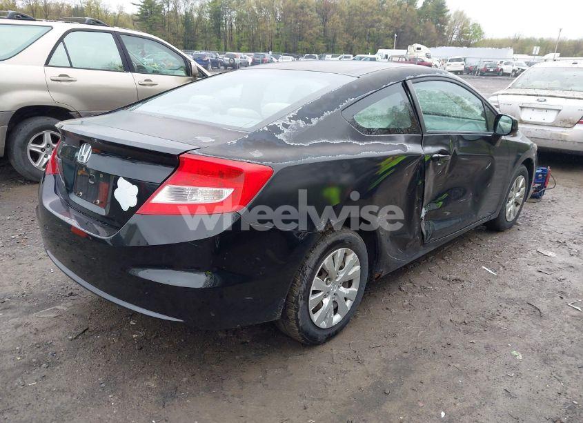 Photo 4 of 2012 Honda Civic LX (VIN 2HGFG3B5XCH551800)