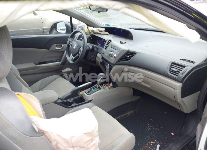 Photo 5 of 2012 Honda Civic LX (VIN 2HGFG3B5XCH551800)