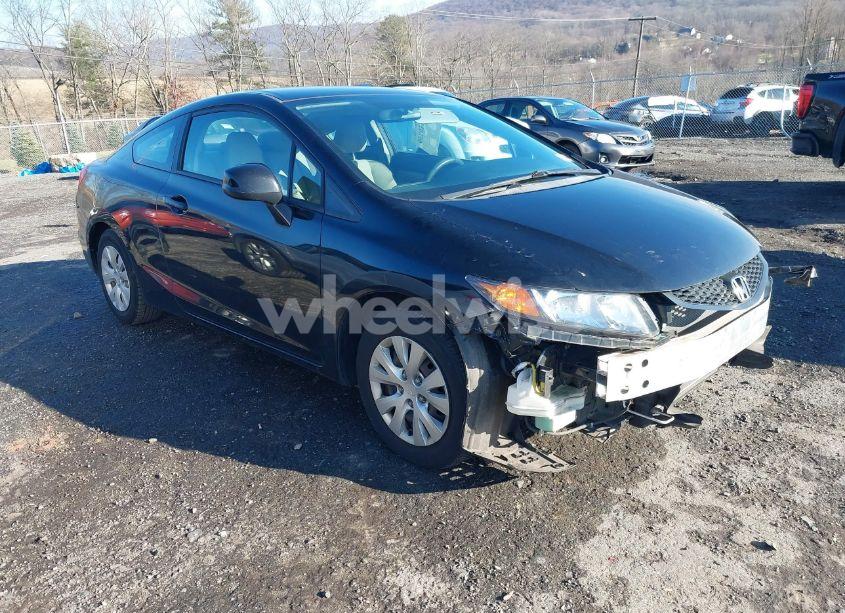 2012 Honda Civic LX (VIN 2HGFG3B5XCH554941) main photo