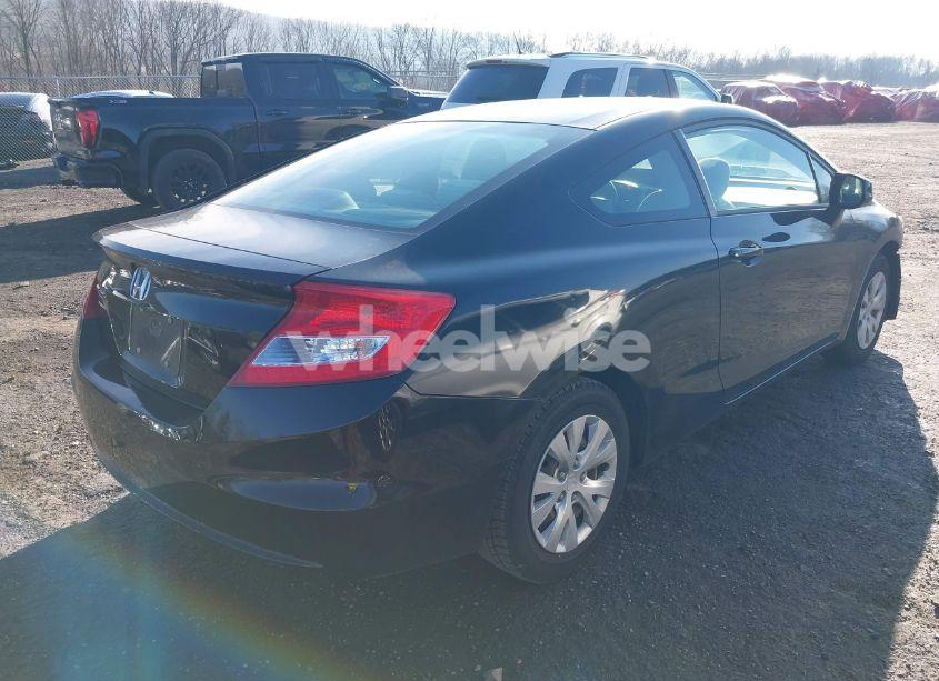 Photo 4 of 2012 Honda Civic LX (VIN 2HGFG3B5XCH554941)