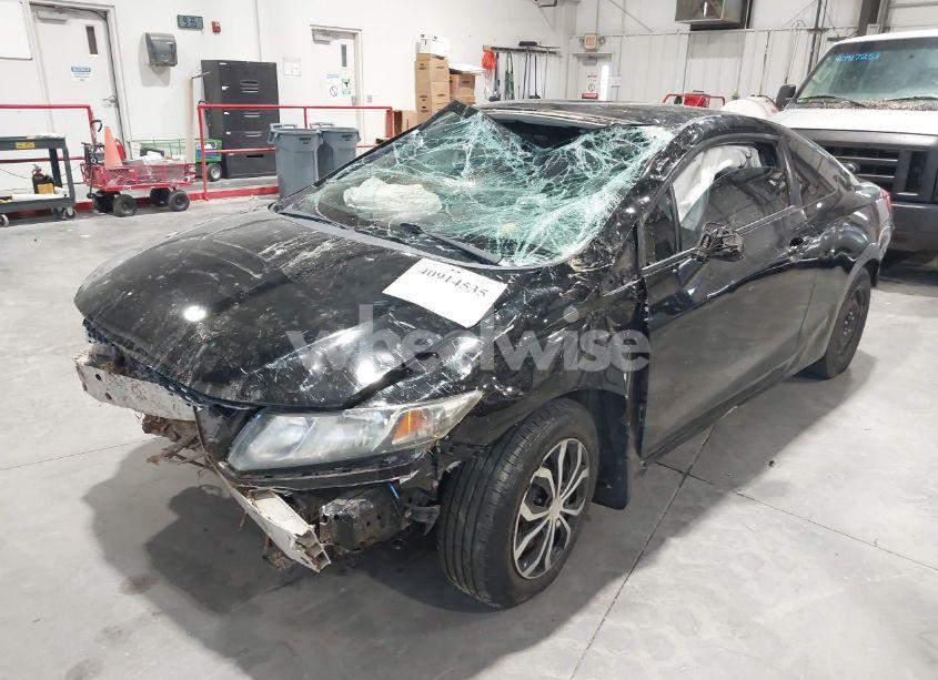 Photo 2 of 2013 Honda Civic LX (VIN 2HGFG3B5XDH506048)