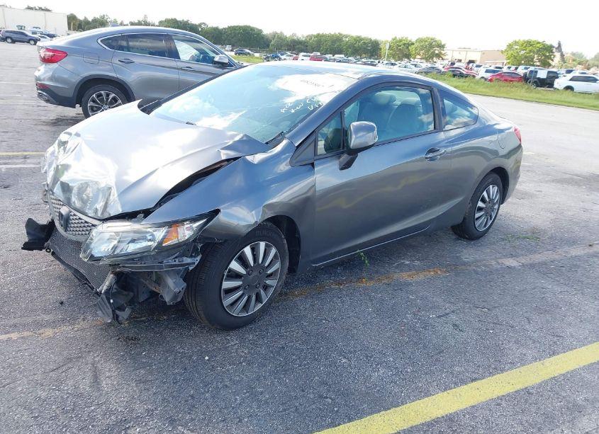 Photo 2 of 2013 Honda Civic LX (VIN 2HGFG3B5XDH513016)