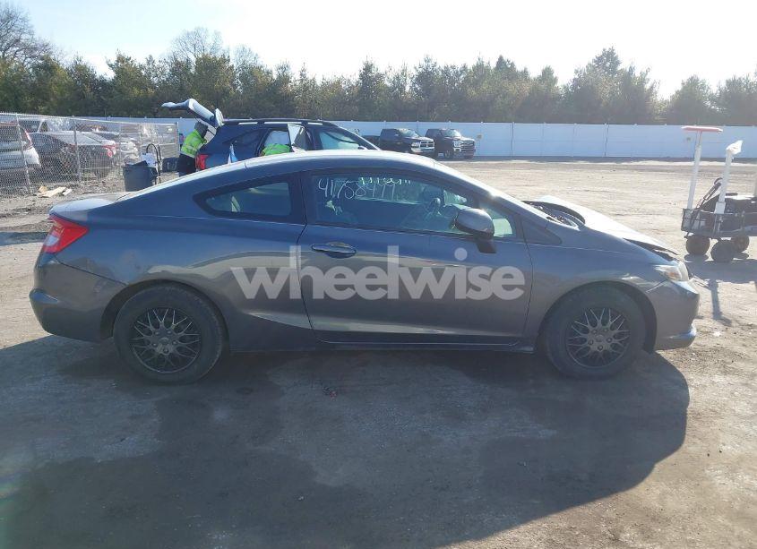 Photo 13 of 2013 Honda Civic LX (VIN 2HGFG3B5XDH520600)