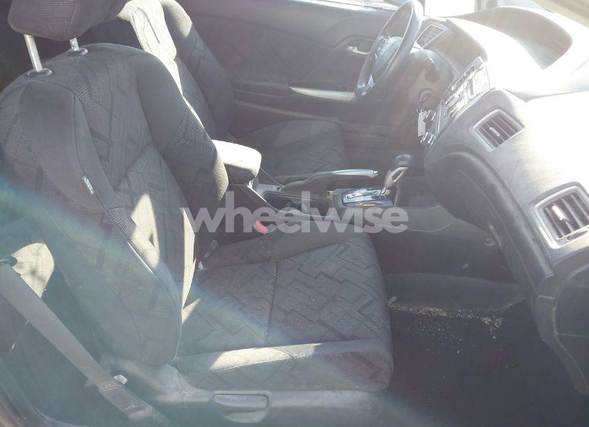 Photo 5 of 2013 Honda Civic LX (VIN 2HGFG3B5XDH520600)