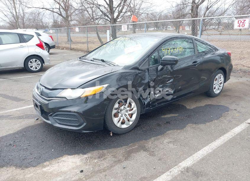 Photo 2 of 2014 Honda Civic LX (VIN 2HGFG3B5XEH501448)