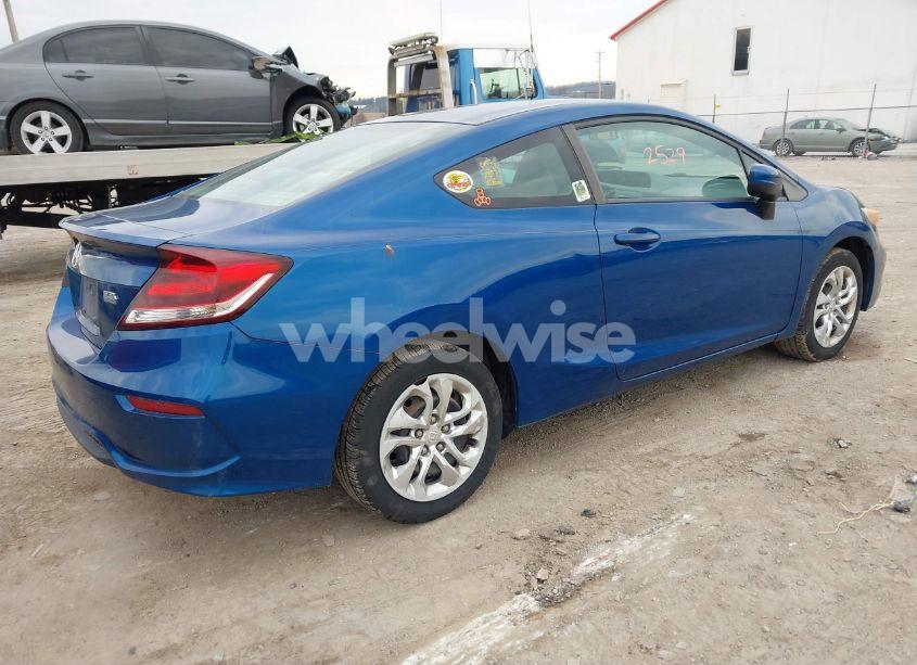 Photo 4 of 2015 Honda Civic LX (VIN 2HGFG3B5XFH515268)