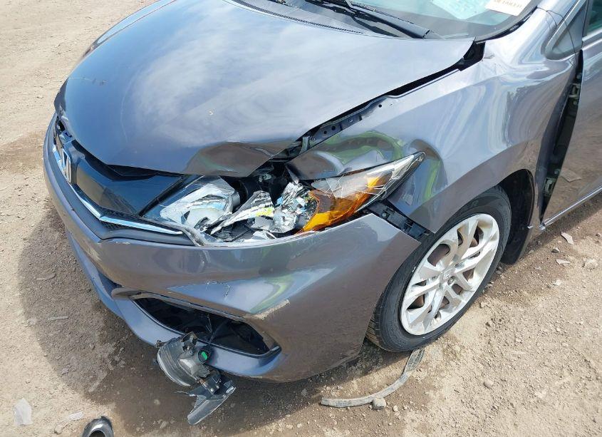 Photo 6 of 2015 Honda Civic LX (VIN 2HGFG3B5XFH516971)