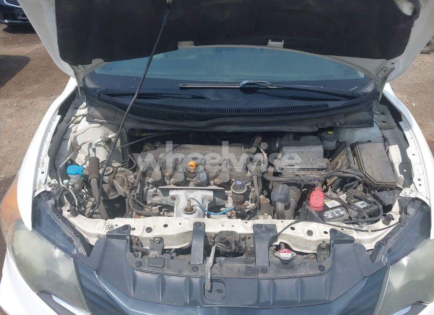 Photo 10 of 2015 Honda Civic LX (VIN 2HGFG3B5XFH517876)