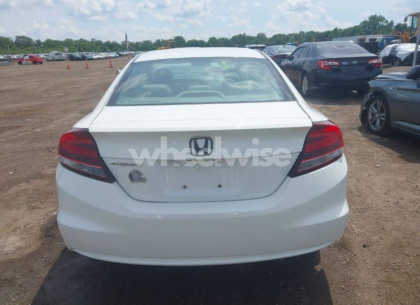 Photo 16 of 2015 Honda Civic LX (VIN 2HGFG3B5XFH517876)
