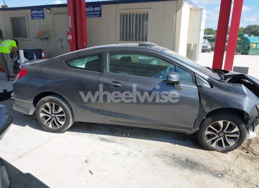 Photo 14 of 2013 Honda Civic EX (VIN 2HGFG3B83DH530203)