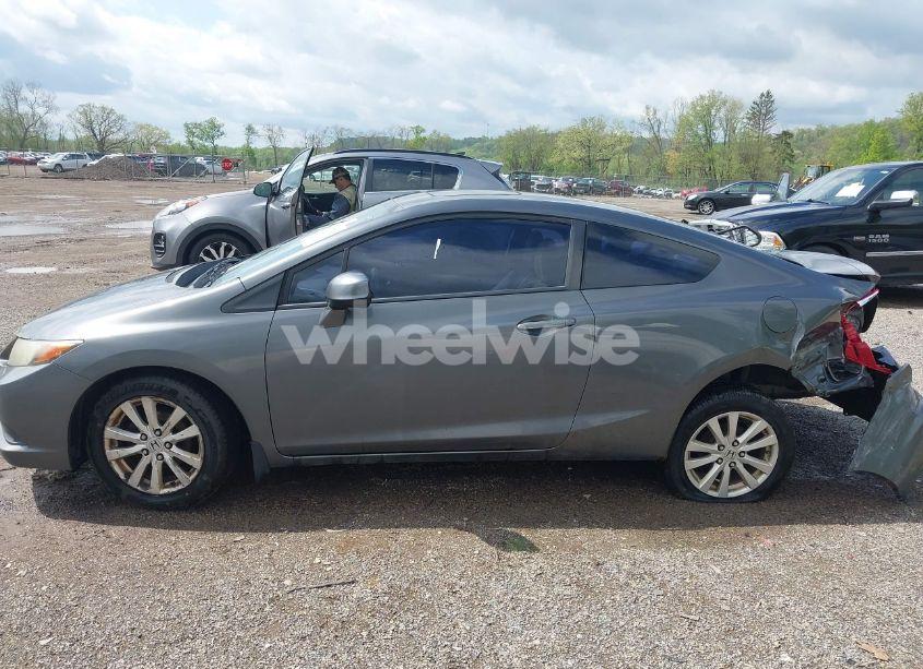 Photo 14 of 2012 Honda Civic EX (VIN 2HGFG3B87CH542465)