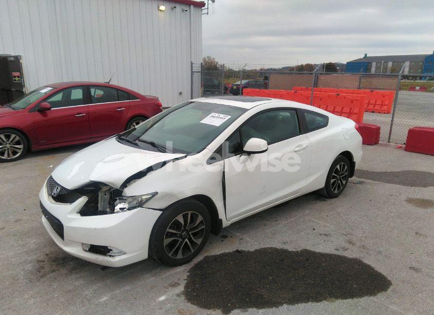 Photo 2 of 2013 Honda Civic EX (VIN 2HGFG3B87DH529717)
