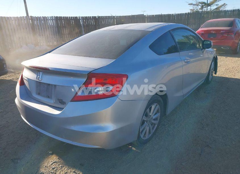 Photo 4 of 2012 Honda Civic CPE (VIN 2HGFG3B88CH519485)