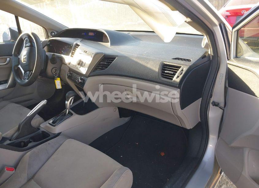 Photo 5 of 2012 Honda Civic CPE (VIN 2HGFG3B88CH519485)