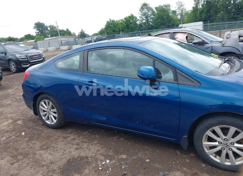 Photo 13 of 2012 Honda Civic EX (VIN 2HGFG3B88CH521706)