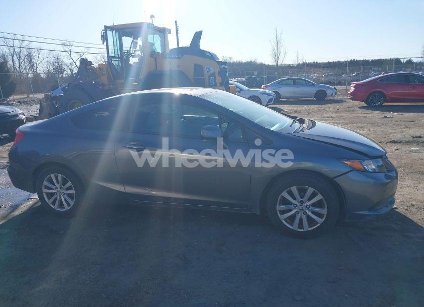 Photo 13 of 2012 Honda Civic EX (VIN 2HGFG3B88CH530745)