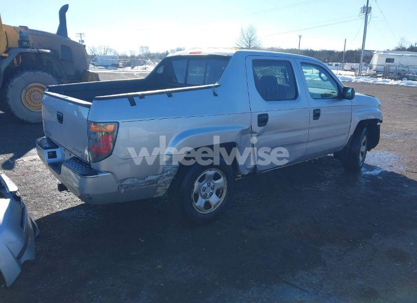 Photo 4 of 2006 Honda Ridgeline RT (VIN 2HJYK16216H560234)