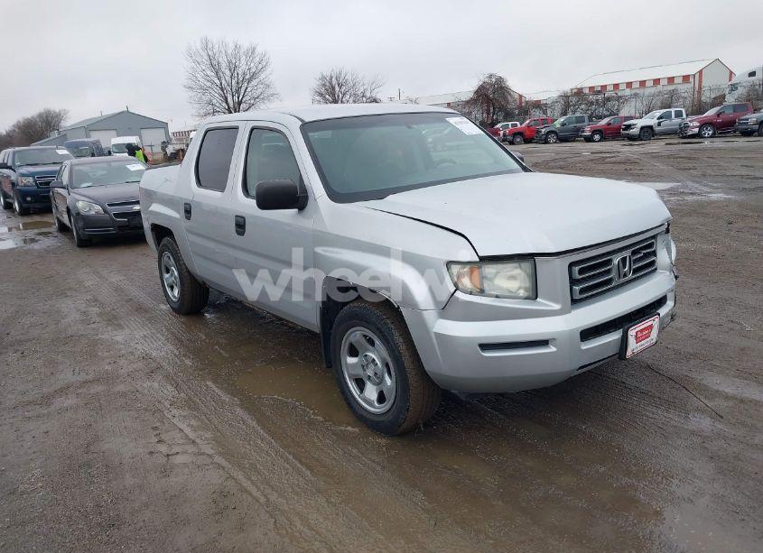 2008 Honda Ridgeline RT (VIN 2HJYK16218H526023) main photo