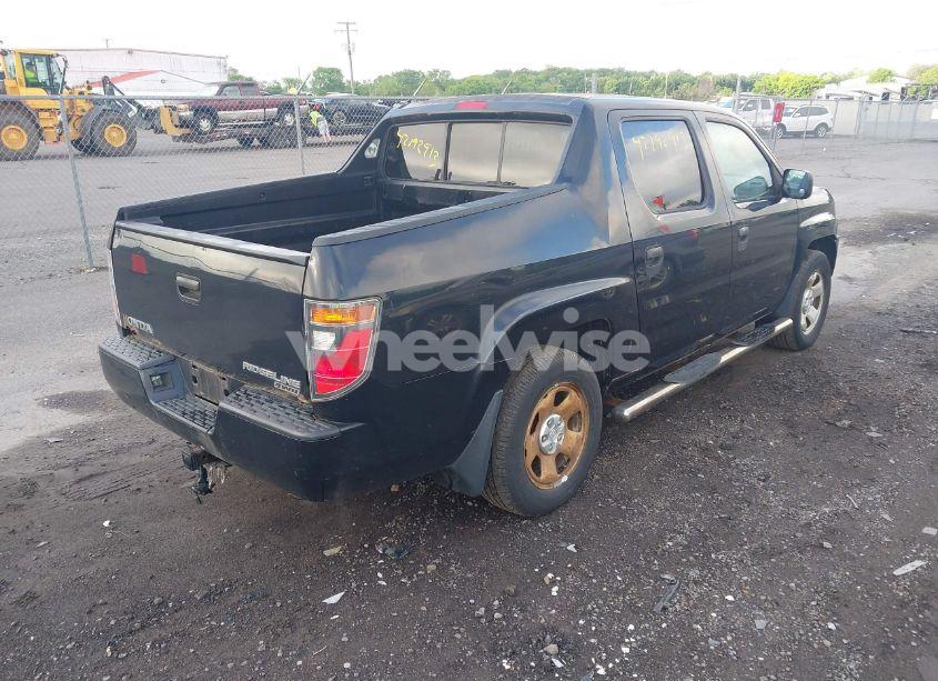 Photo 4 of 2006 Honda Ridgeline RT (VIN 2HJYK16226H560565)