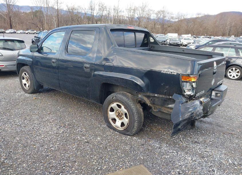 Photo 3 of 2006 Honda Ridgeline RT (VIN 2HJYK16226H575518)