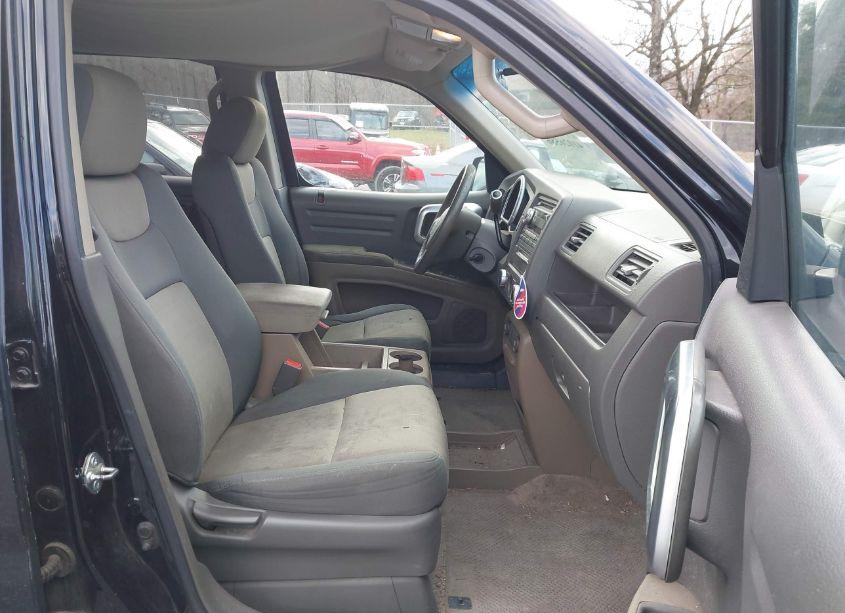 Photo 5 of 2006 Honda Ridgeline RT (VIN 2HJYK16226H575518)