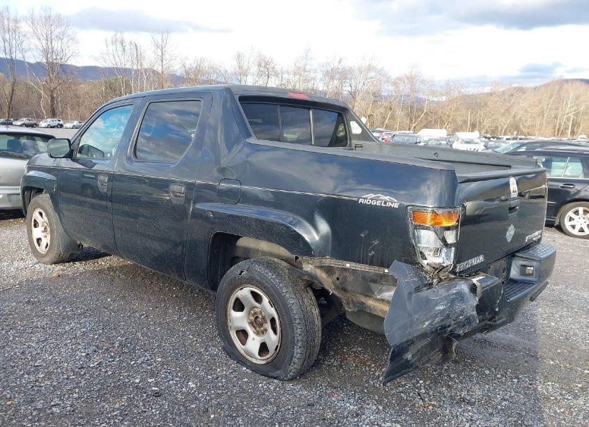 Photo 6 of 2006 Honda Ridgeline RT (VIN 2HJYK16226H575518)
