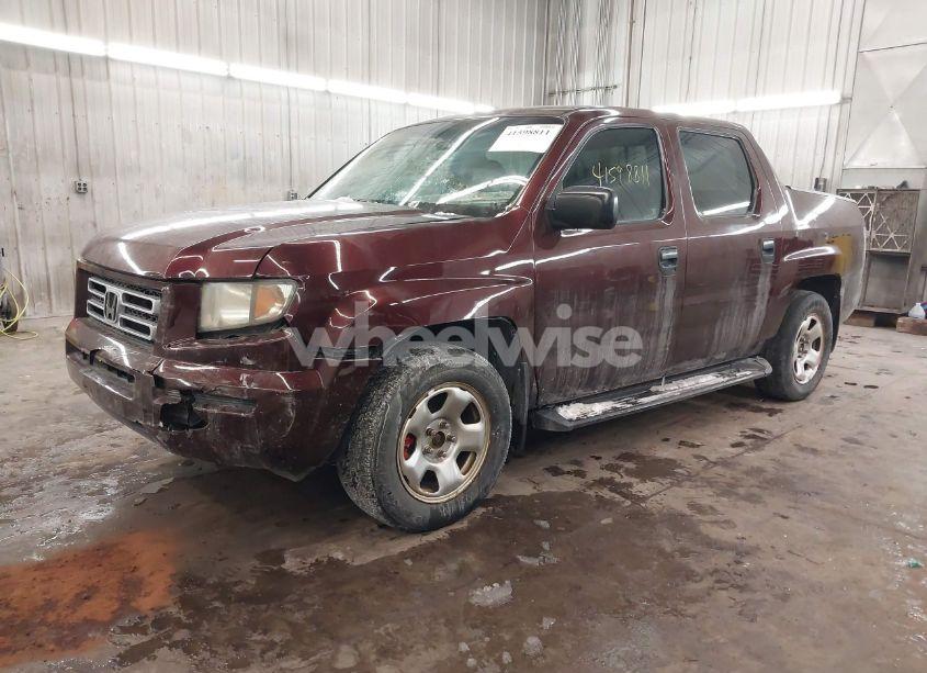 Photo 2 of 2008 Honda Ridgeline RT (VIN 2HJYK16248H524248)