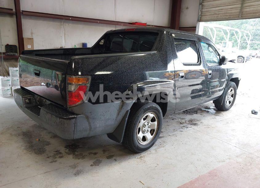 Photo 4 of 2008 Honda Ridgeline RT (VIN 2HJYK16248H529756)