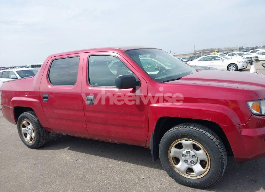 Photo 13 of 2006 Honda Ridgeline RT (VIN 2HJYK16266H531506)