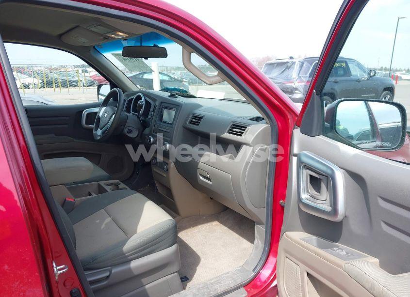 Photo 5 of 2006 Honda Ridgeline RT (VIN 2HJYK16266H531506)