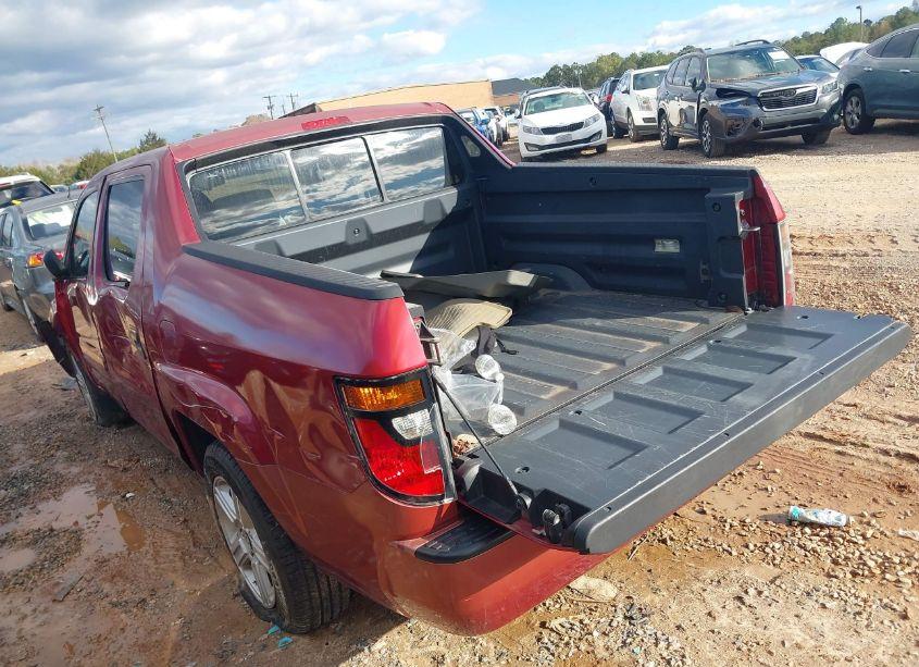 Photo 3 of 2006 Honda Ridgeline RT (VIN 2HJYK16266H543476)