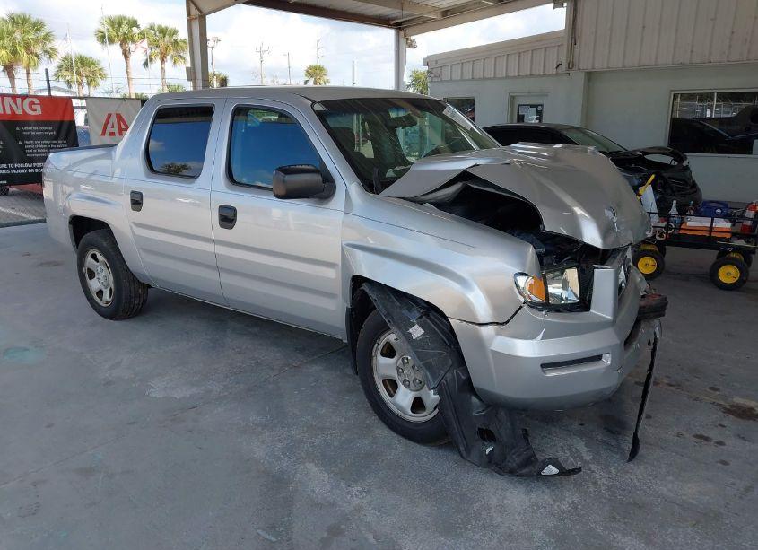 2006 Honda Ridgeline RT (VIN 2HJYK16266H568152) main photo