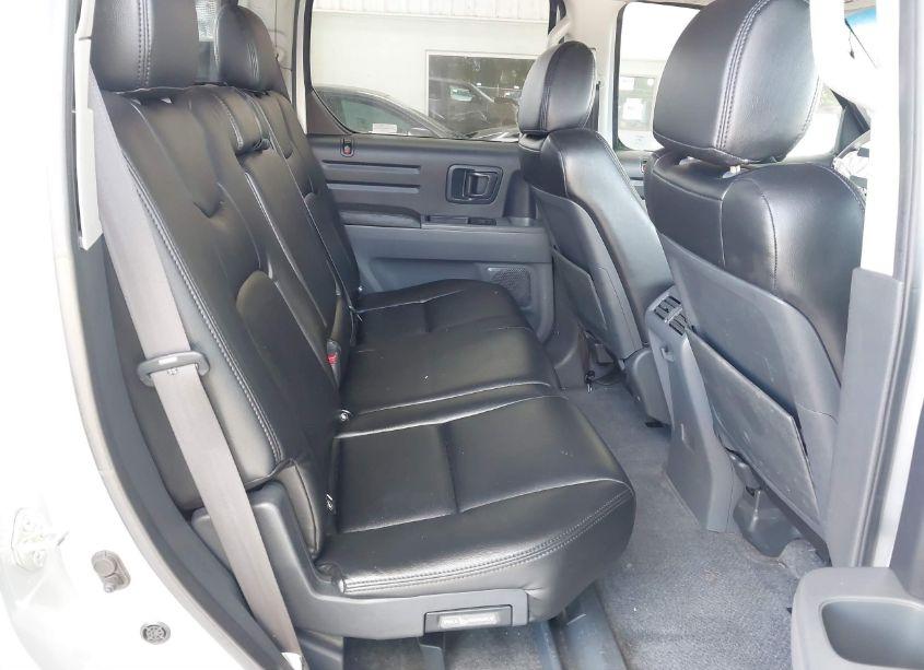 Photo 8 of 2006 Honda Ridgeline RT (VIN 2HJYK16266H568152)