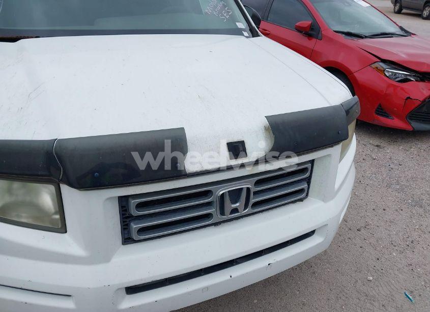Photo 6 of 2007 Honda Ridgeline RT (VIN 2HJYK16267H543284)