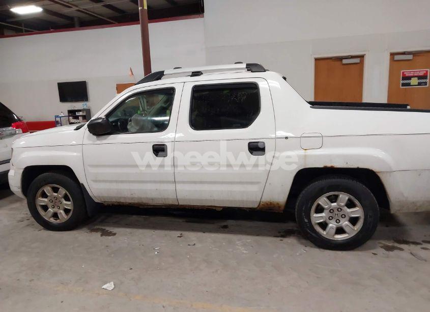 Photo 14 of 2008 Honda Ridgeline RT (VIN 2HJYK16268H537356)
