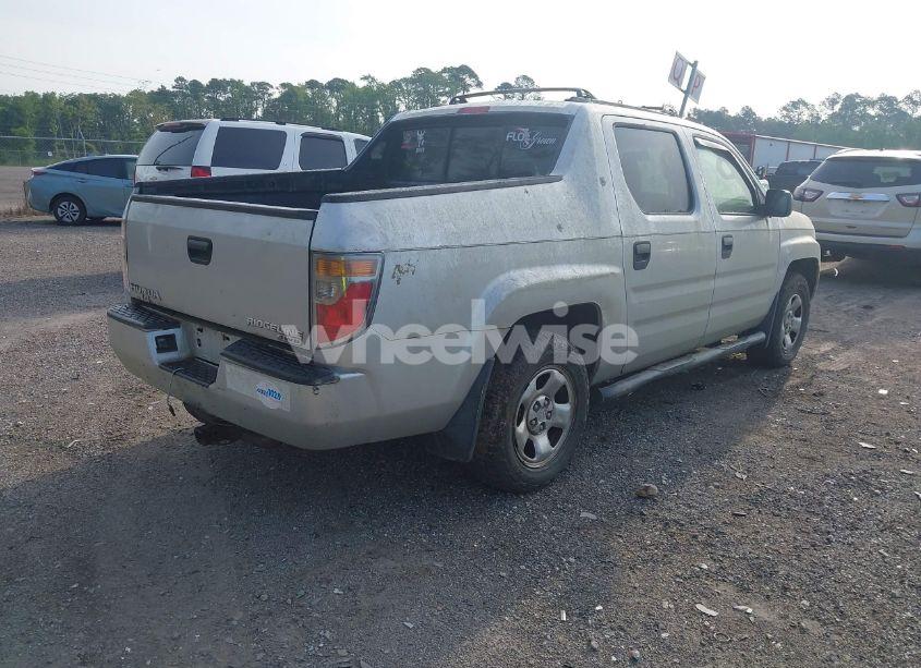 Photo 4 of 2008 Honda Ridgeline RT (VIN 2HJYK16278H519464)
