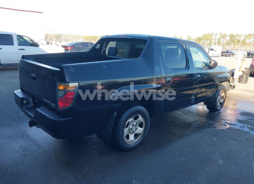 Photo 4 of 2007 Honda Ridgeline RT (VIN 2HJYK162X7H549735)