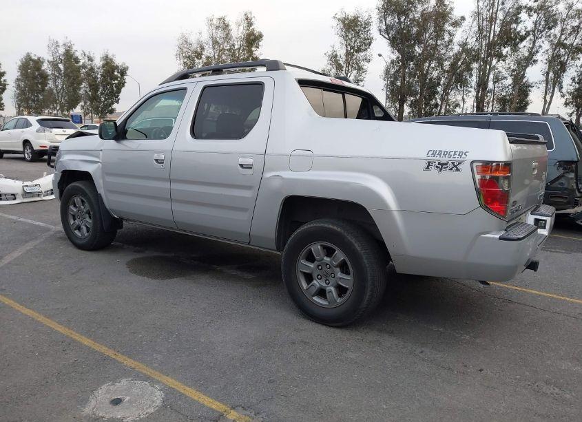 Photo 3 of 2007 Honda Ridgeline RTX (VIN 2HJYK16307H501055)