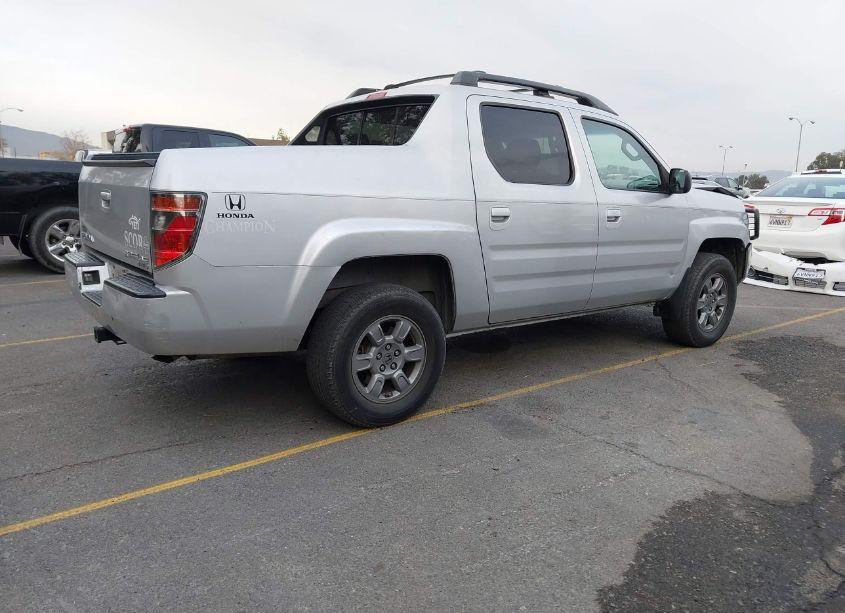 Photo 4 of 2007 Honda Ridgeline RTX (VIN 2HJYK16307H501055)