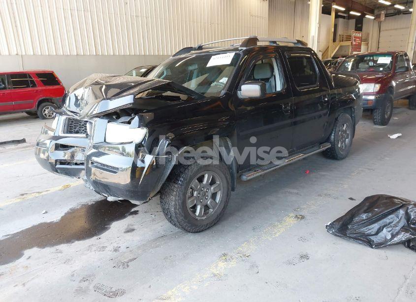 Photo 2 of 2007 Honda Ridgeline RTX (VIN 2HJYK16347H546158)