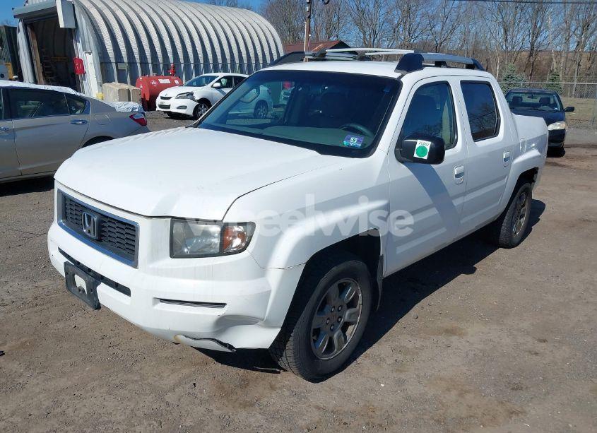 Photo 2 of 2007 Honda Ridgeline RTX (VIN 2HJYK16367H547392)