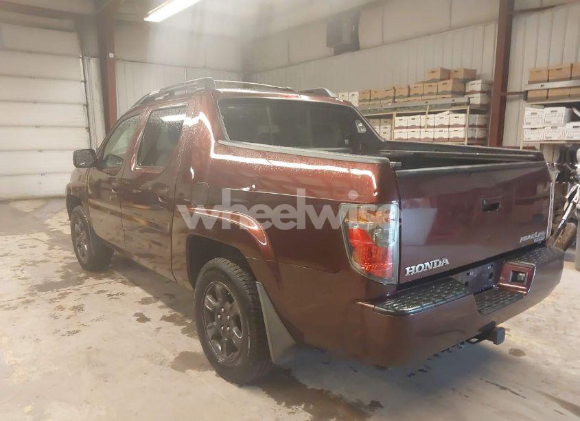 Photo 3 of 2007 Honda Ridgeline RTX (VIN 2HJYK163X7H550649)
