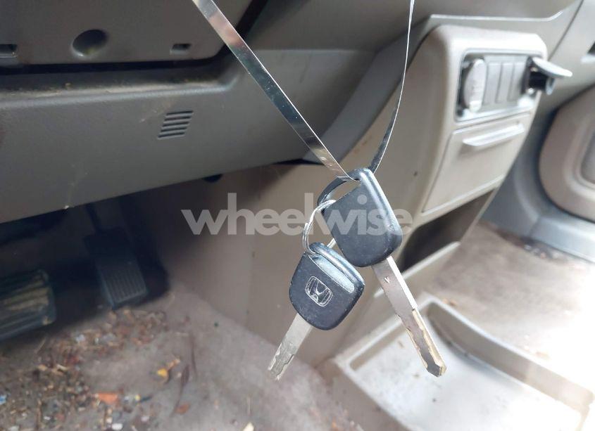 Photo 11 of 2008 Honda Ridgeline RTX (VIN 2HJYK163X8H517846)