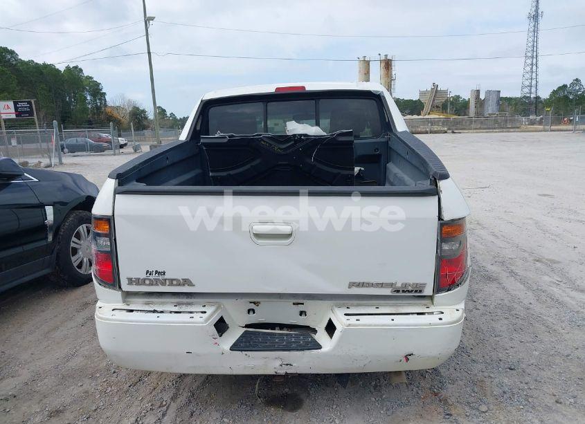 Photo 16 of 2006 Honda Ridgeline RTS (VIN 2HJYK16406H535102)