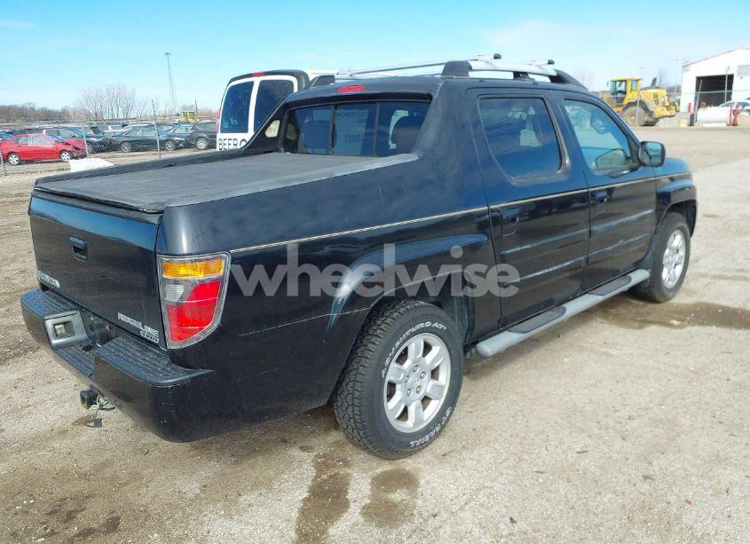 Photo 4 of 2006 Honda Ridgeline RTS (VIN 2HJYK16406H547539)