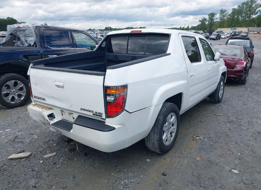 Photo 4 of 2007 Honda Ridgeline RTS (VIN 2HJYK16417H550404)
