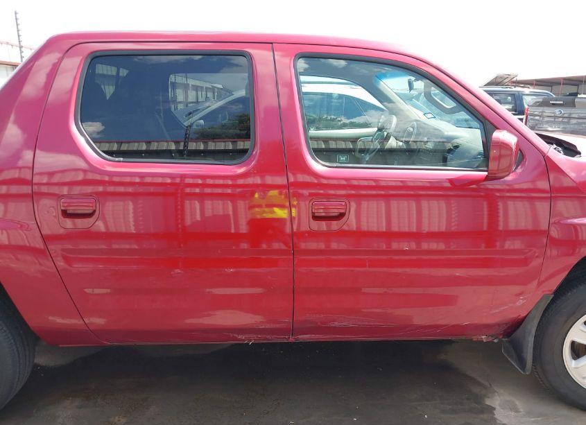 Photo 13 of 2006 Honda Ridgeline RTS (VIN 2HJYK16426H542486)