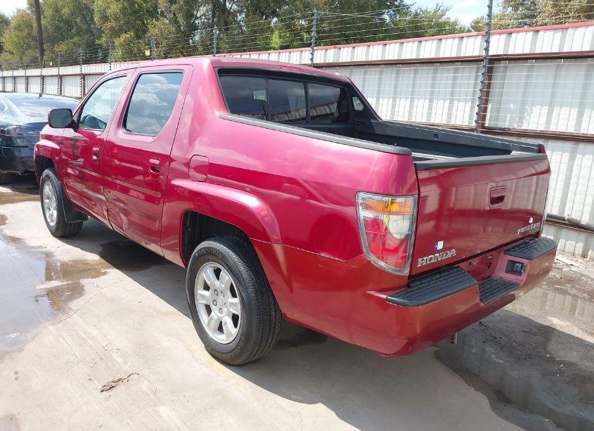 Photo 3 of 2006 Honda Ridgeline RTS (VIN 2HJYK16426H542486)